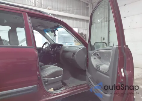 2003 Suzuki Vitara from USA, damaged, VIN 2S3TD52V036103732